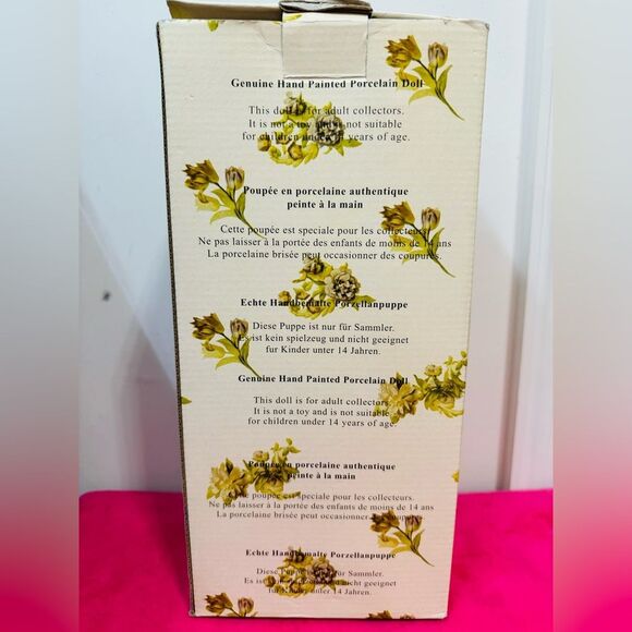 Vintage Unique Porcelain Hand painted Doll 11" in Blue Dress - Picture 11 of 11